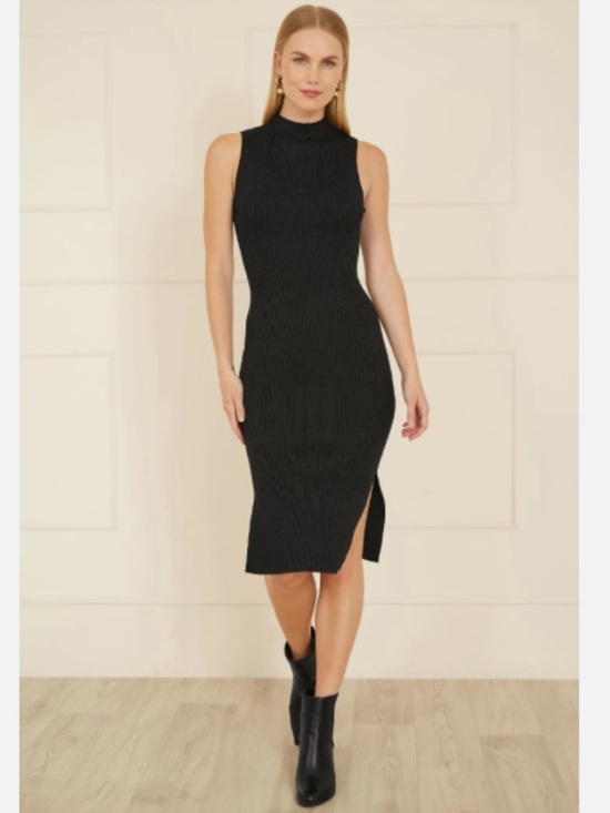Source Unknown Dresses & Skirts - Soft ribbed sweater midi dress - excellent condition, size S/M